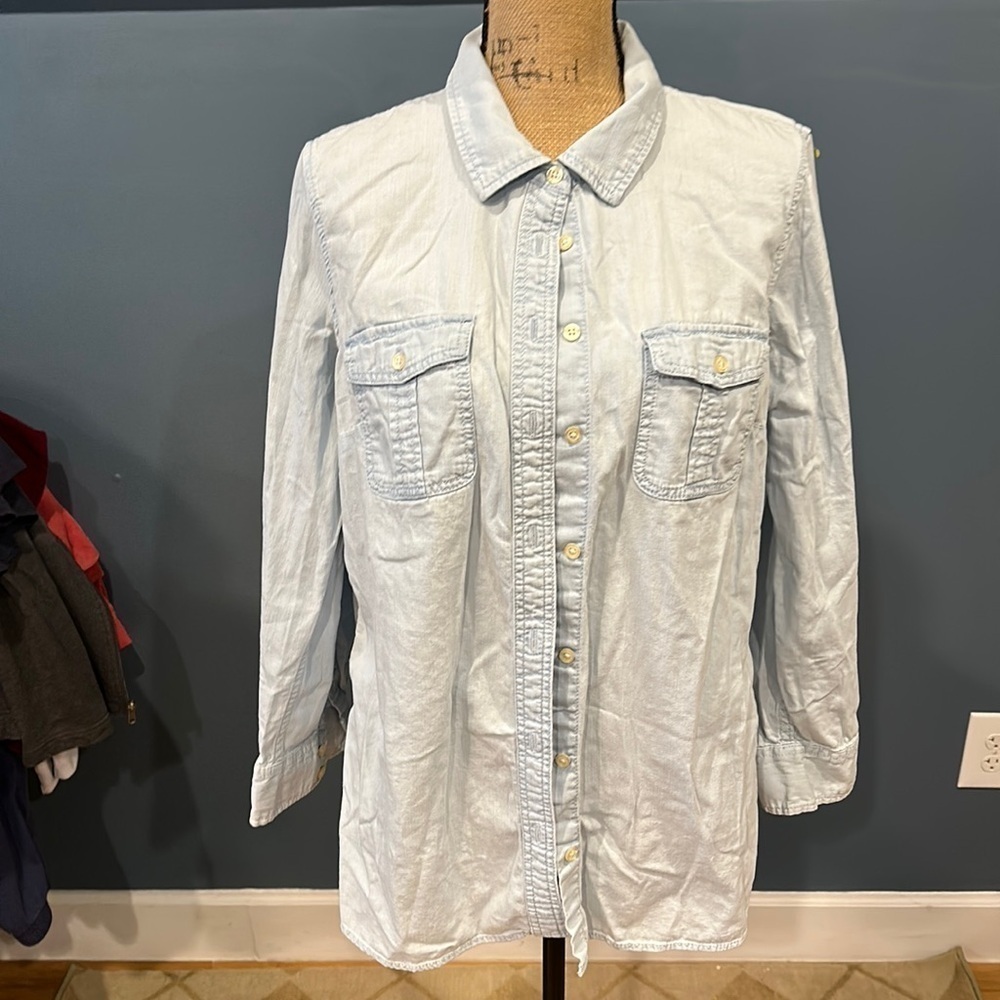 Talbots denim shirt size large women’s
